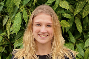 Anne-Versluis-(2).png